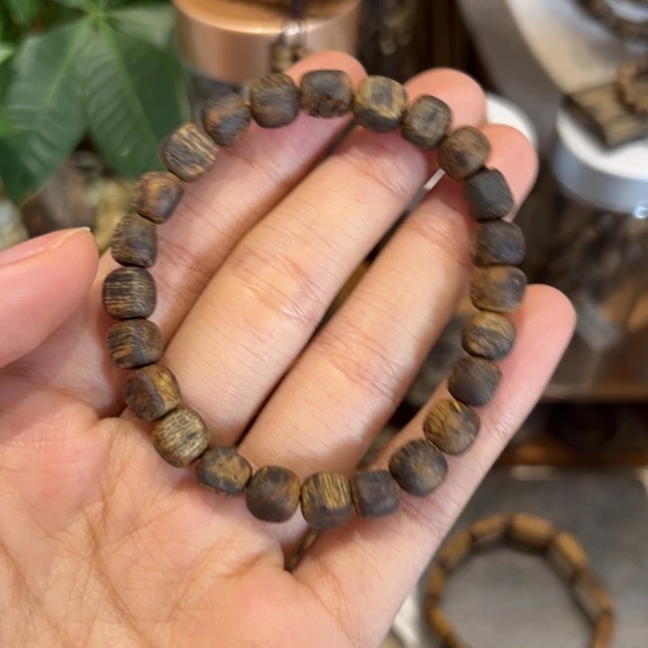 沉香碎屑沉香0.8方圆珠