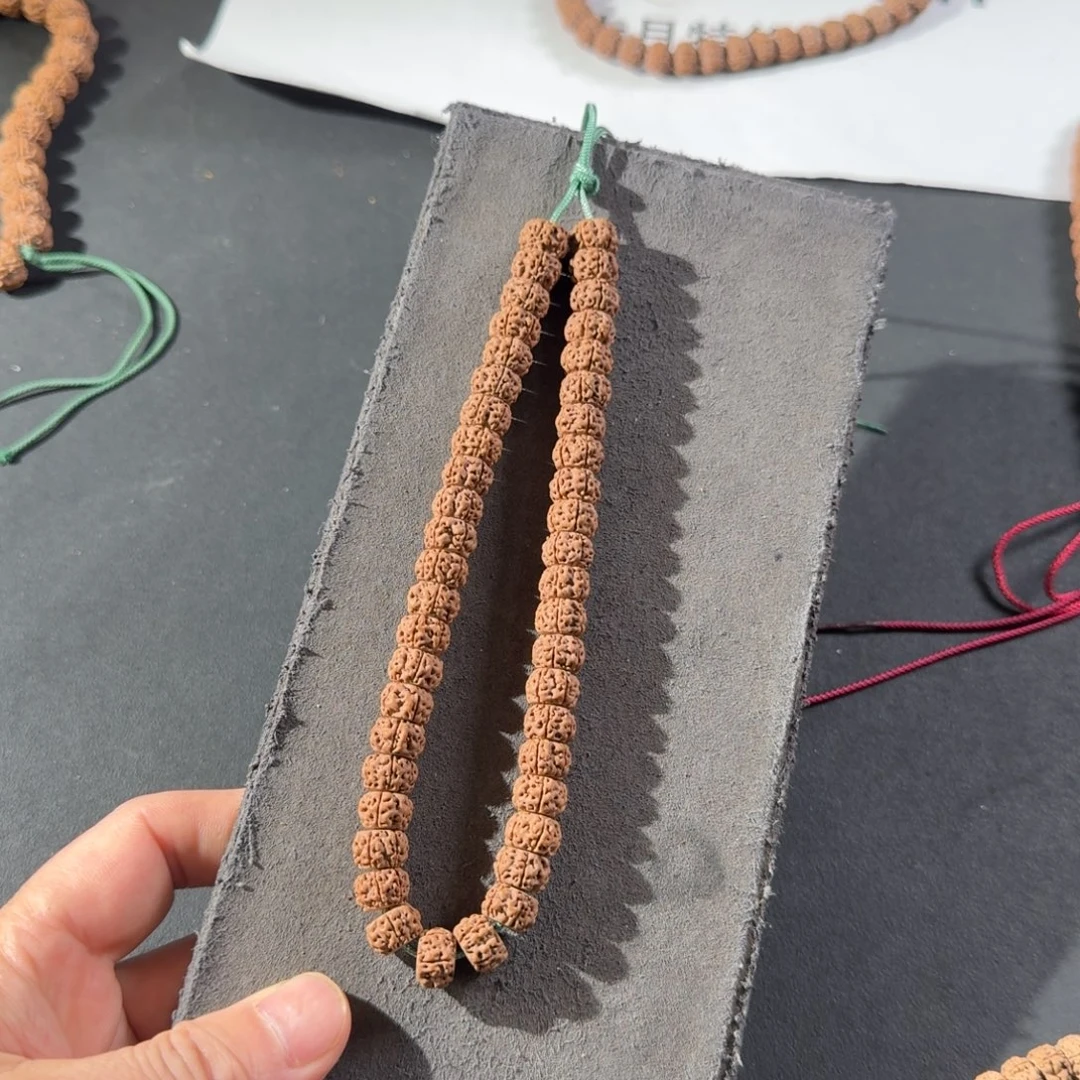 金刚菩提吊坠老树王手持藏式