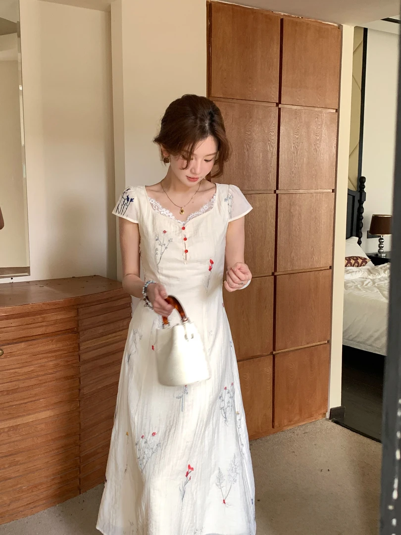 【芝士Cheese】空谷幽兰 夏季蕾丝百搭时尚长裙小众设计感连衣裙