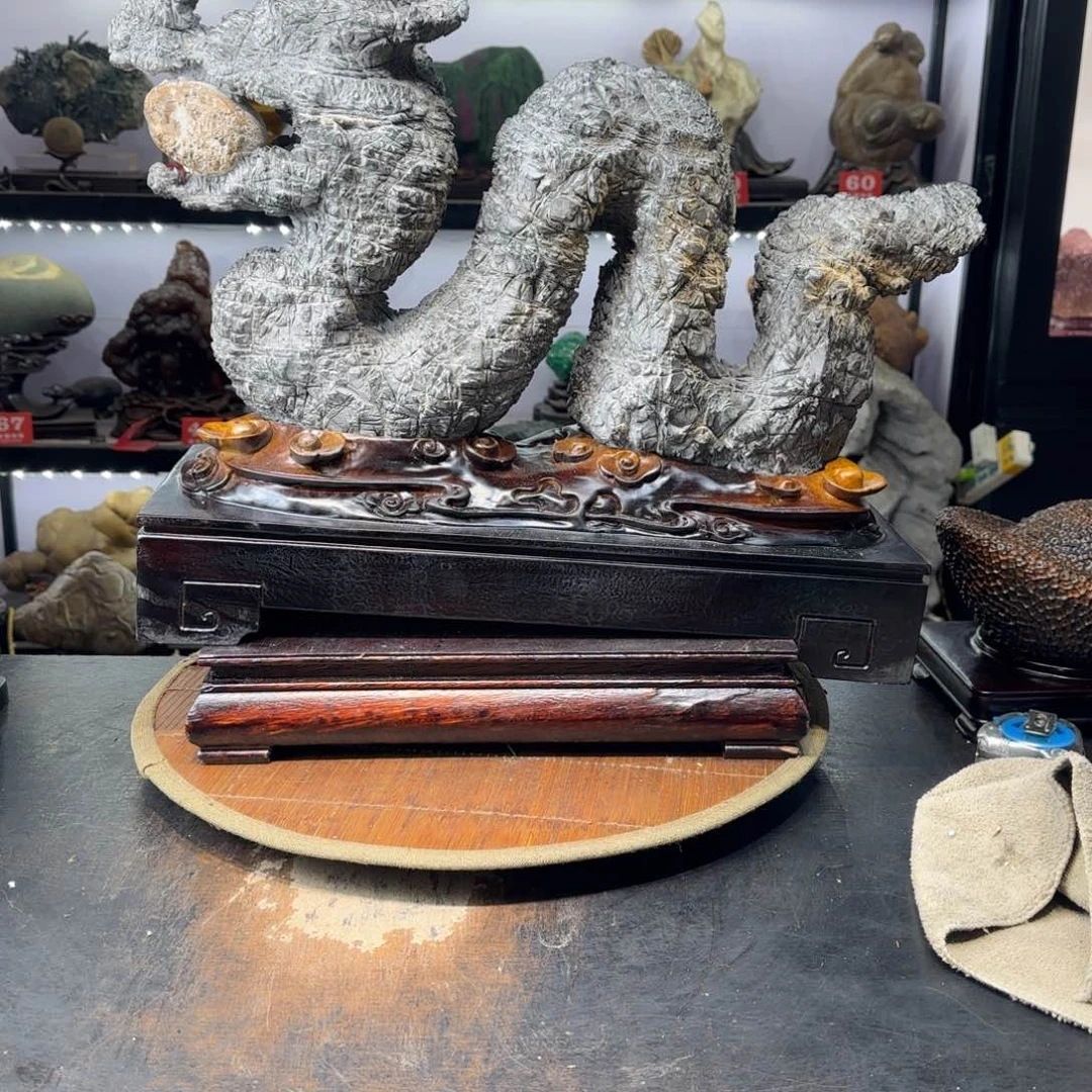 顺**然纹石龙奇石上一个