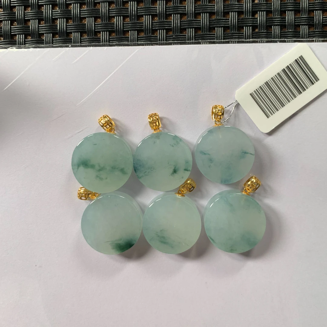 翡翠A货18K金镶嵌小圆牌多样性发货，发一件436
