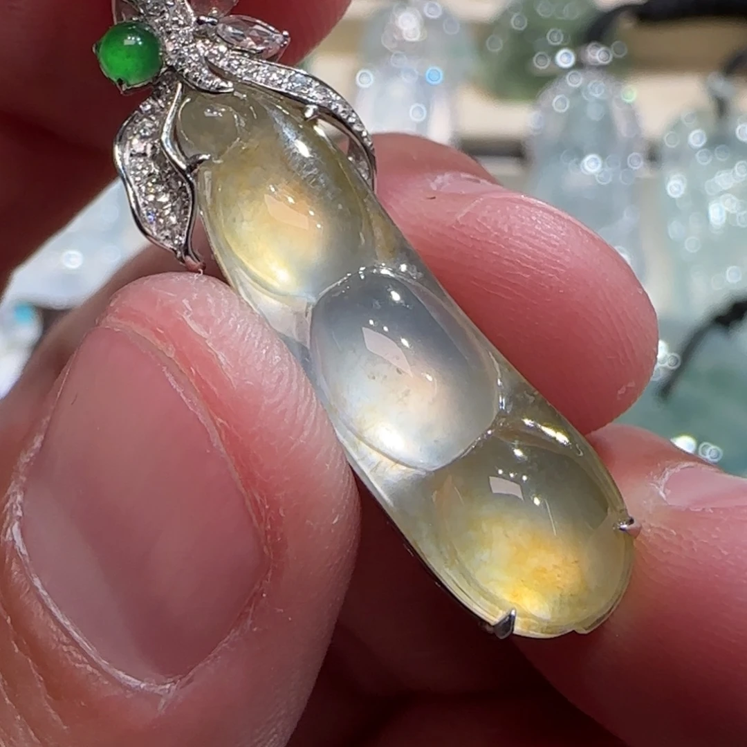 定制翡翠未镶嵌天然缅甸翡翠a货