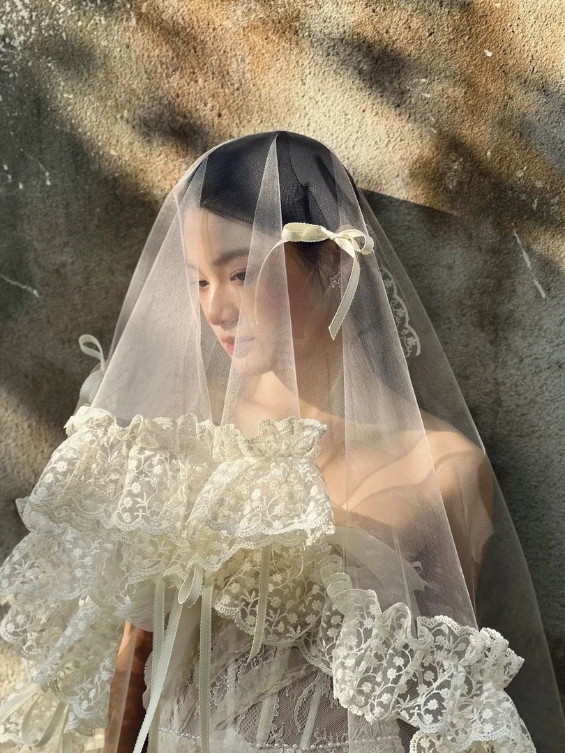 沁心｜TS1蕾丝手作蝴蝶大头纱