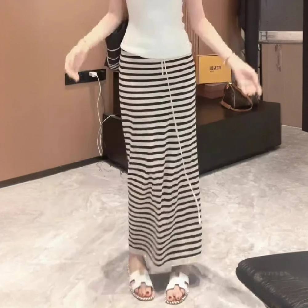 2025洋气针织条纹半身裙女休闲显瘦长款系带气质直筒裙裙子百搭