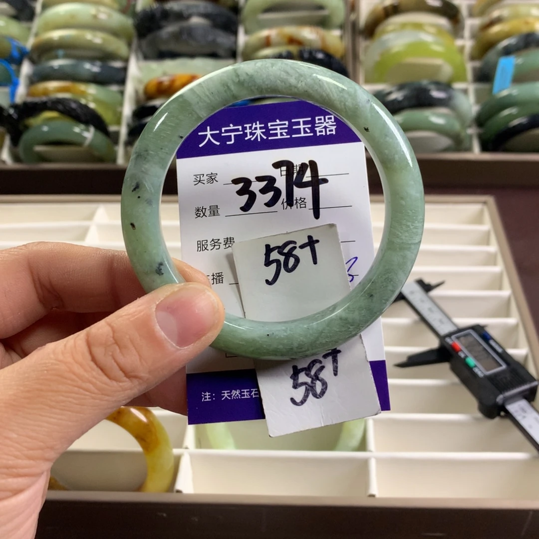 蛇纹石玉未镶嵌手镯3374