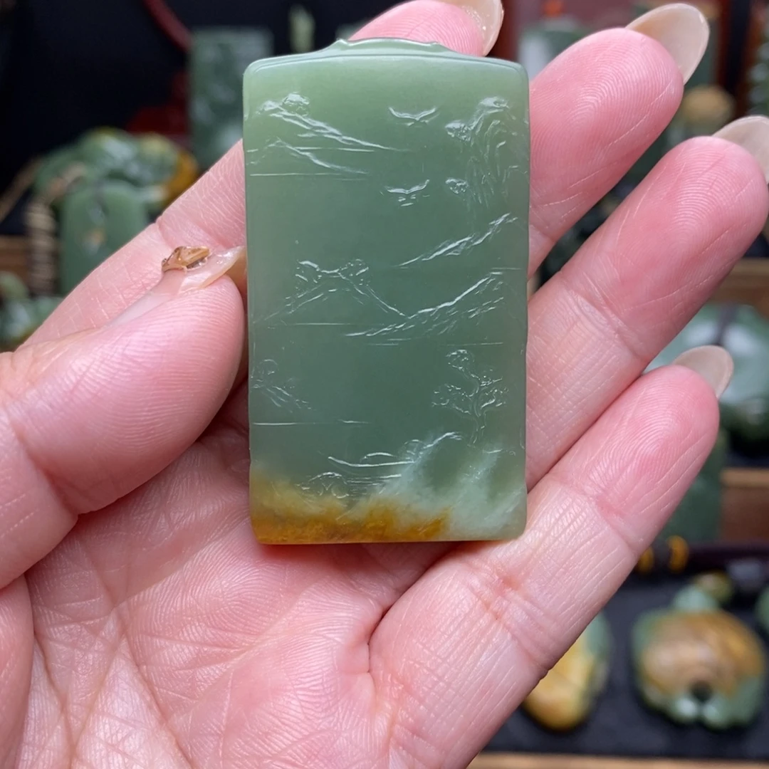 岫岩河磨玉（透闪石质玉）未镶嵌挂件