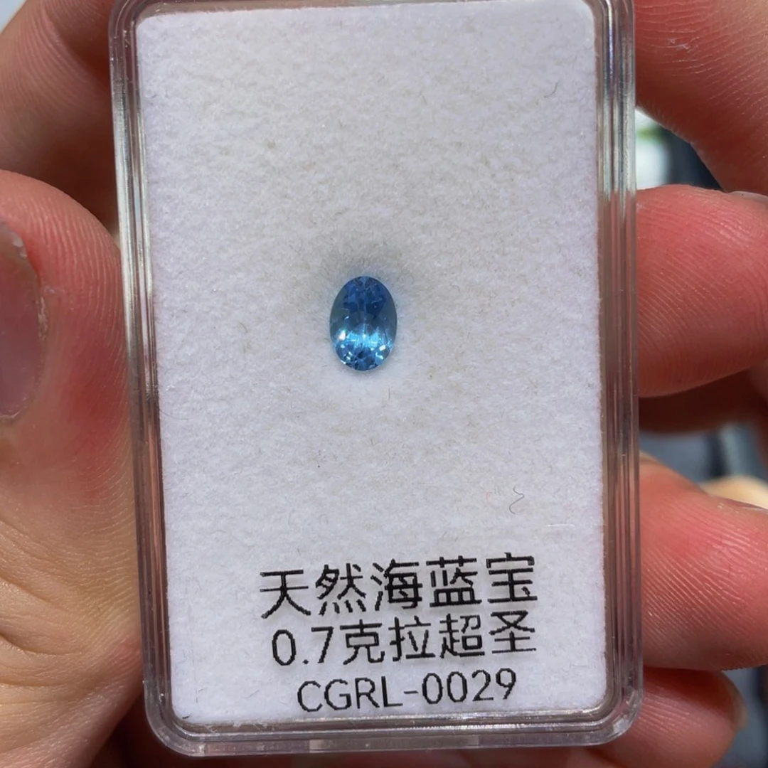 海蓝宝石裸石未镶嵌70分超圣