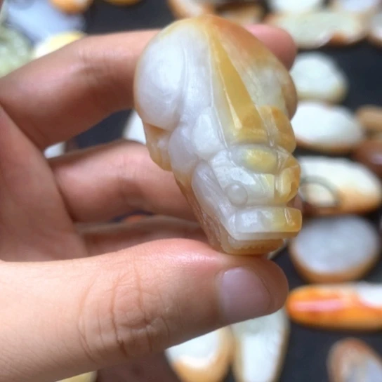 未镶嵌和田玉把件