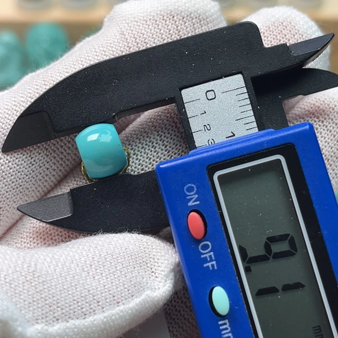 绿松石未镶嵌直切鼓珠