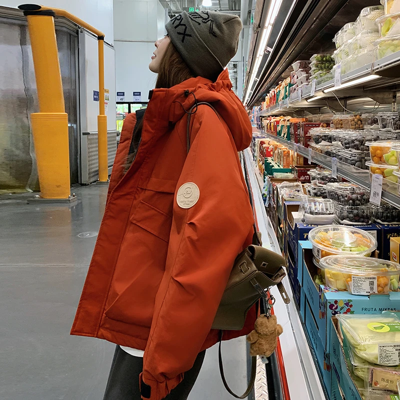 工装羽绒服女冬季2025新款短款设计感小众超好看白鸭绒冲锋衣外套