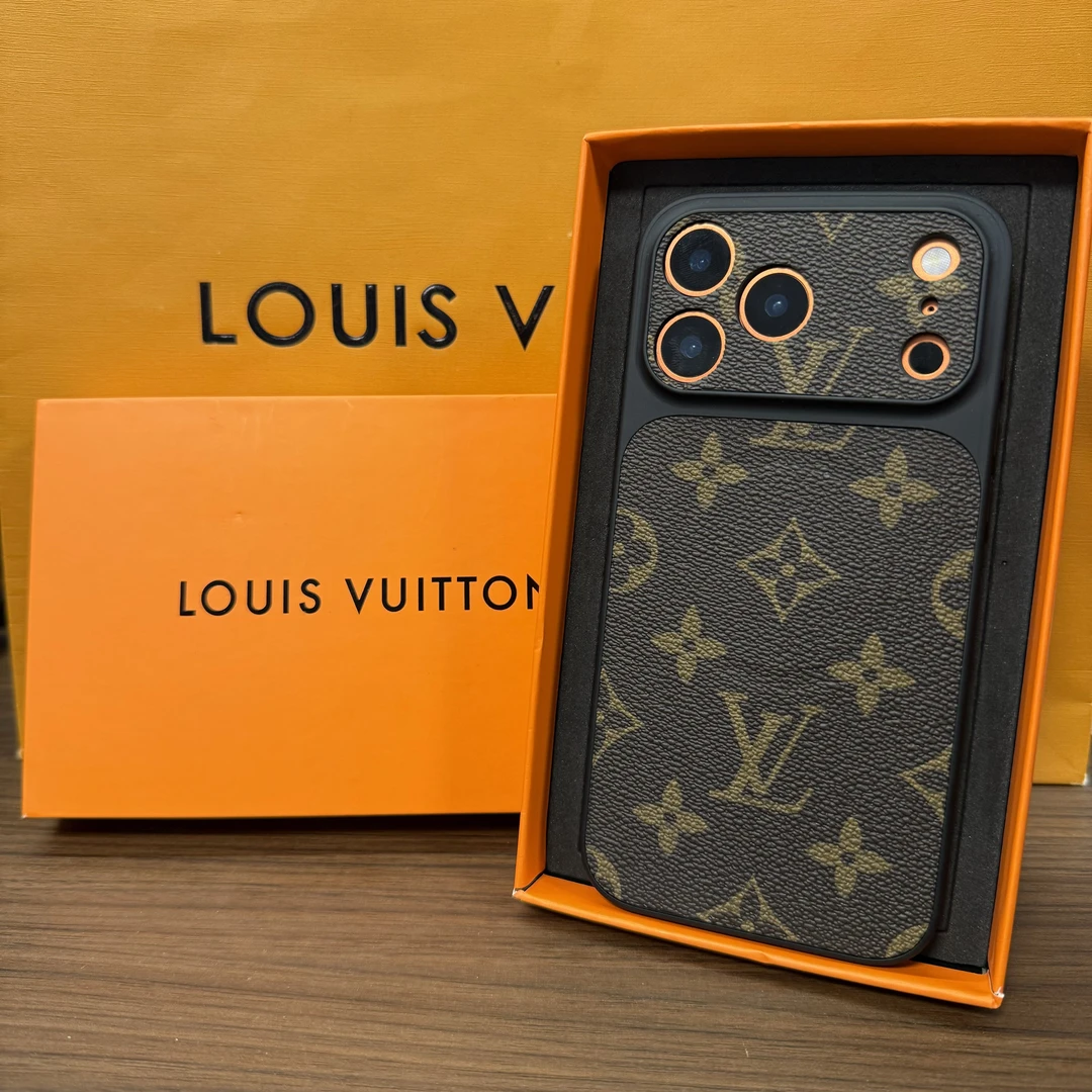 经典棕色老花苹果17promax手机壳适用iPhone16全包15秋冬14皮质13