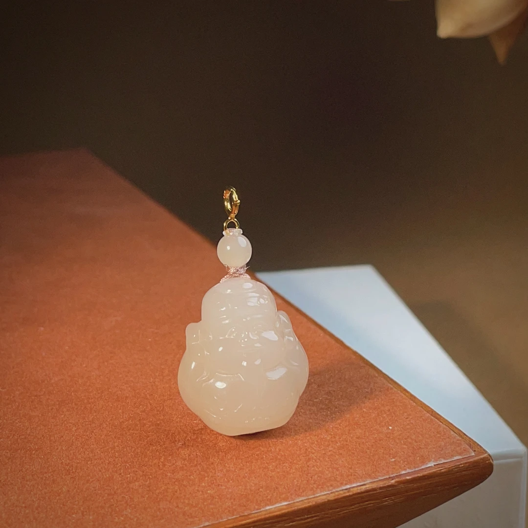 星澄【锦桦】和田玉藕粉财神吊坠·18k金镶嵌