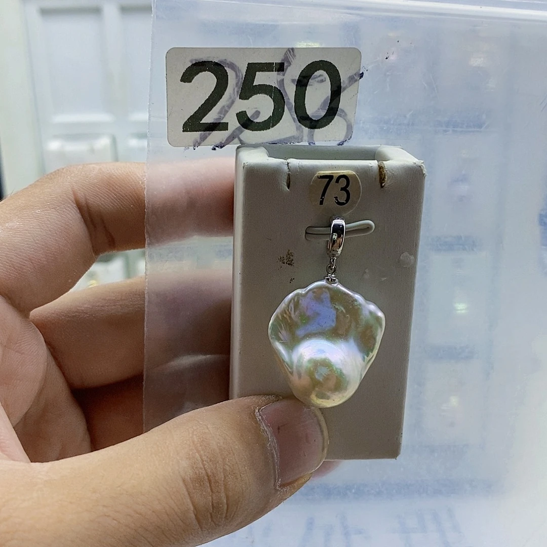 颈饰合金淡水珍珠