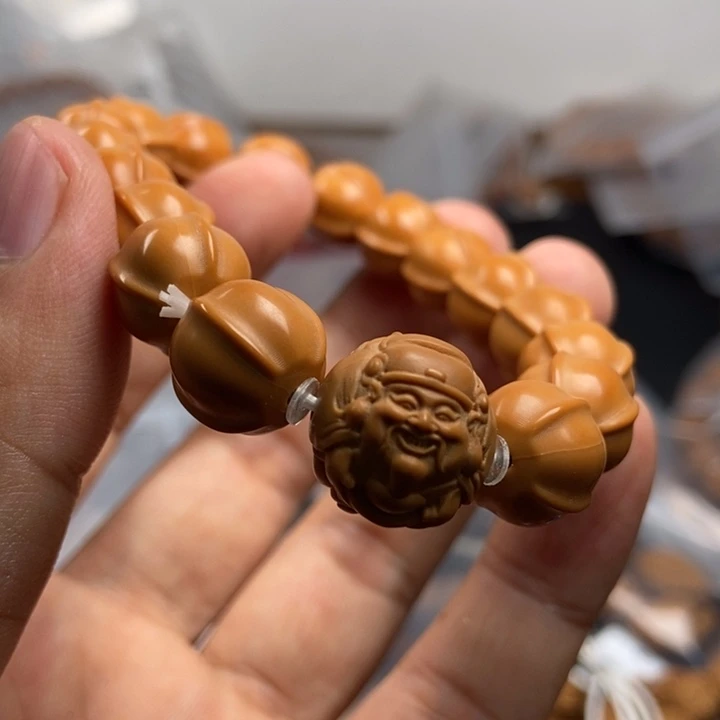 猴头核桃吊坠橄榄色也