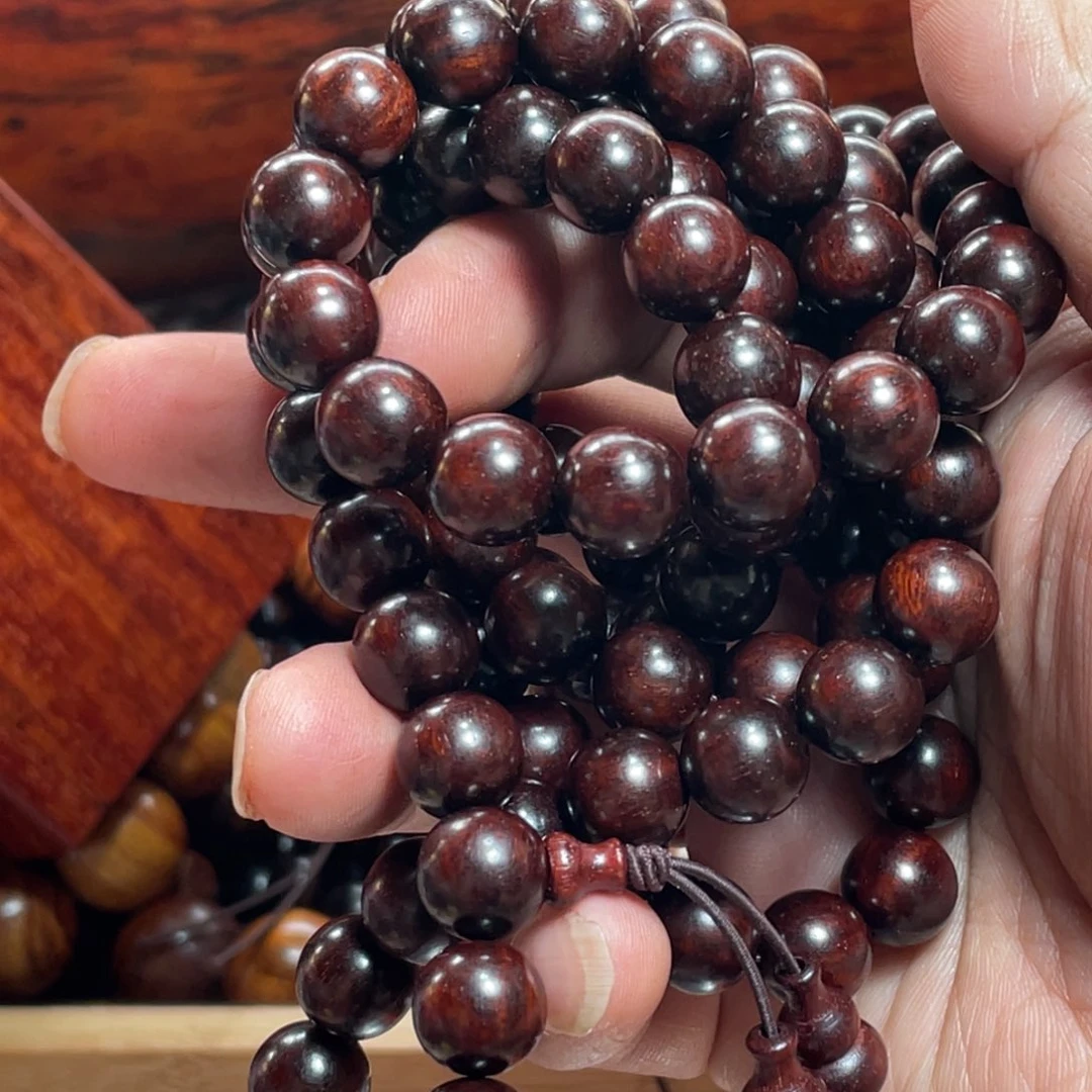 木***伟檀香紫檀（小叶紫檀）1.0的108颗799号