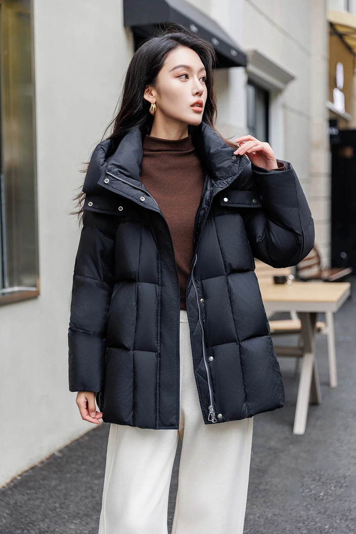 2025新款防风保暖连帽羽绒服-E009