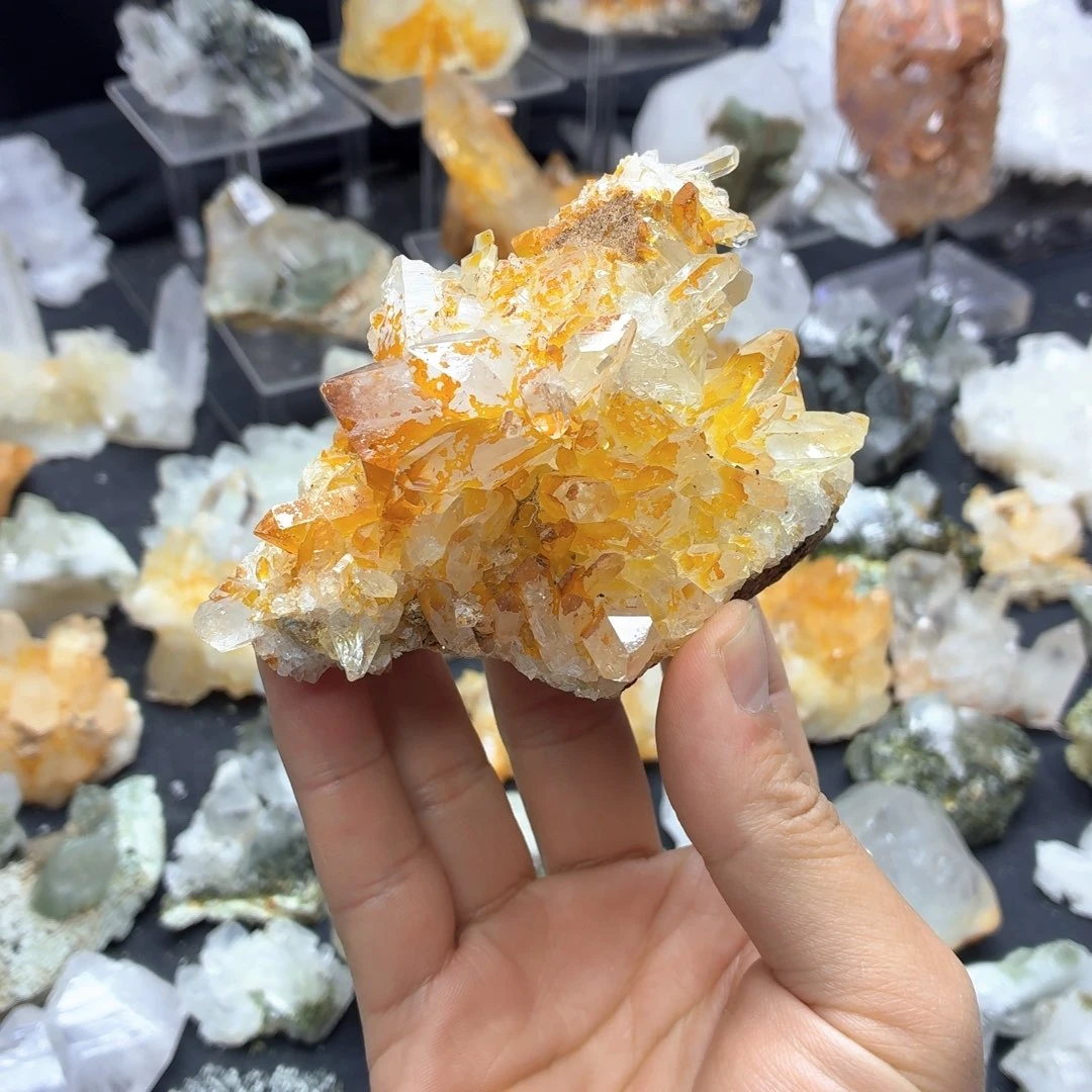 石材超浓黄水晶簇