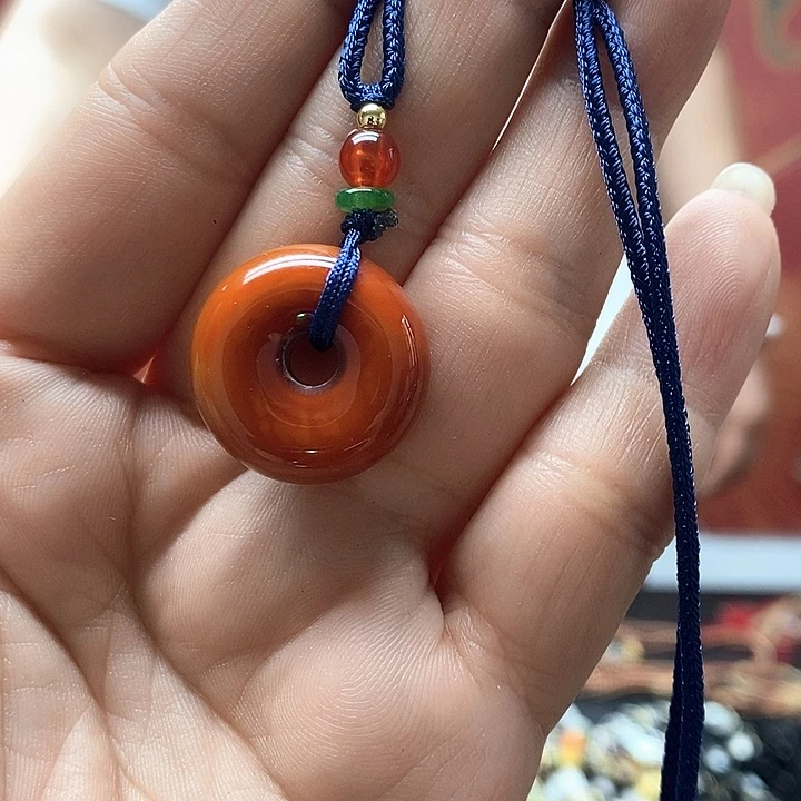 玛瑙/玉髓颈饰合金
