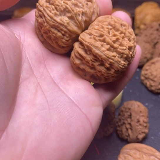 文玩核桃43球白quan pin