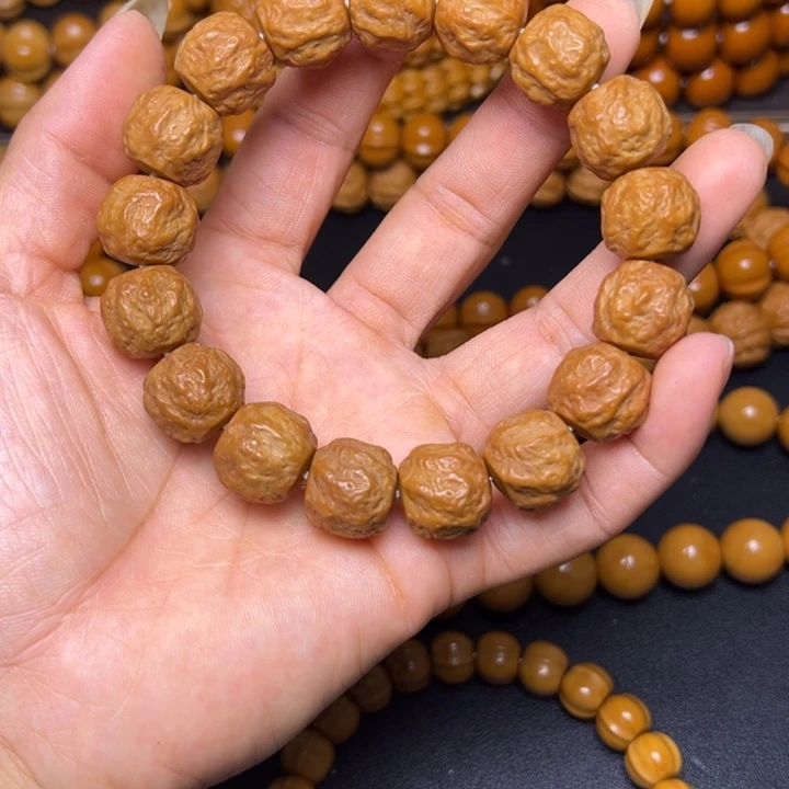 橄榄核吊坠聚宝盆