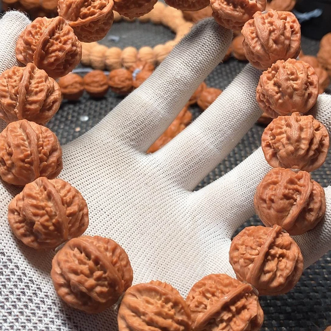 文玩核桃手串龙脊八棱手持