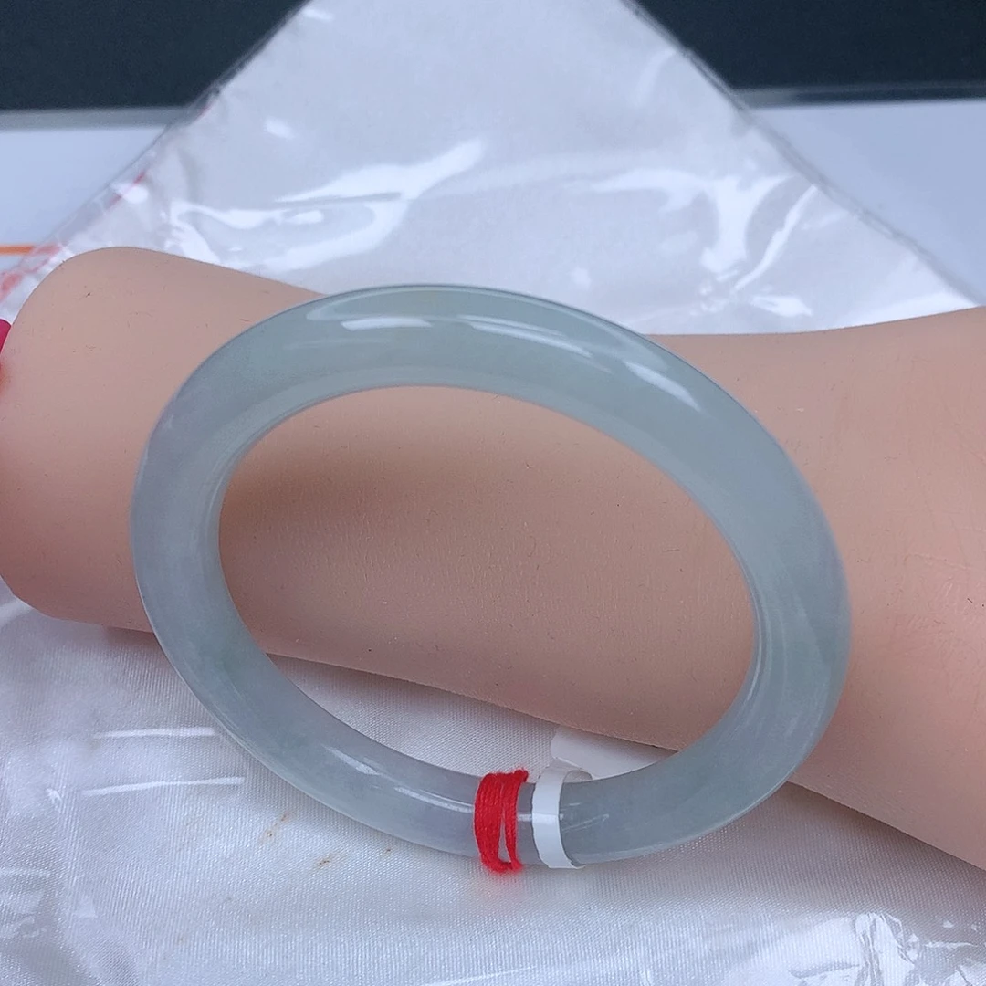 【闪购商品】未镶嵌手镯翡翠，55