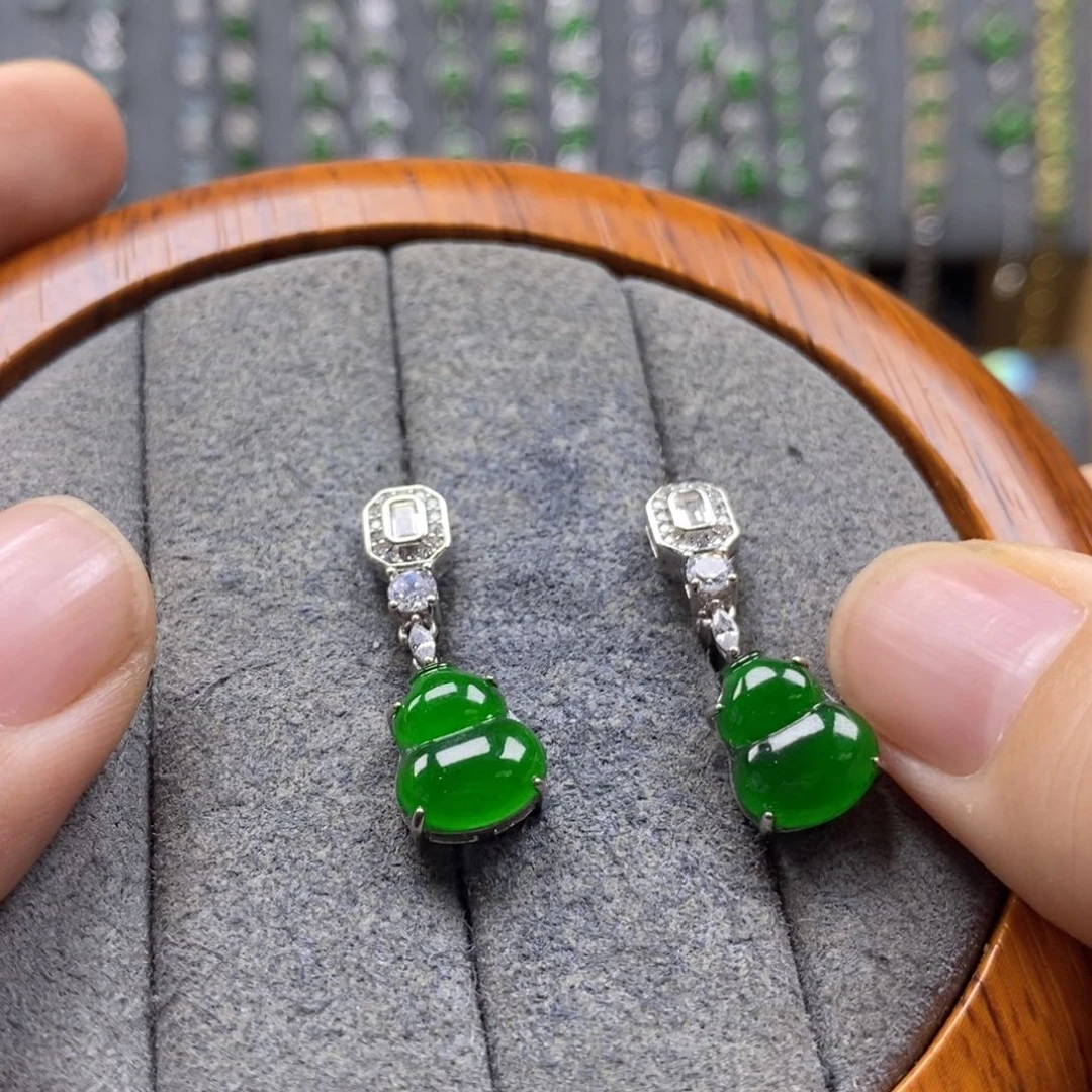 颈饰银S925镶嵌翡翠5号