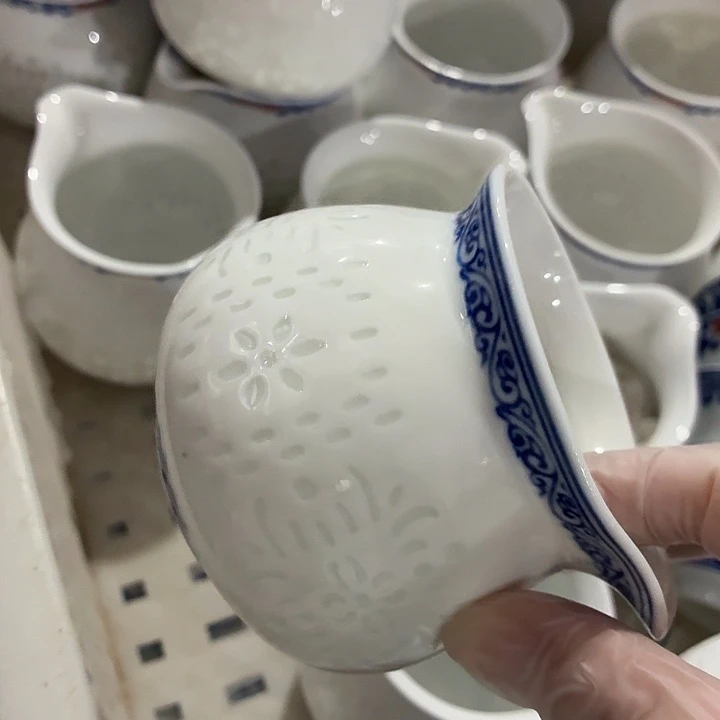 茶具微暇，介意勿拍