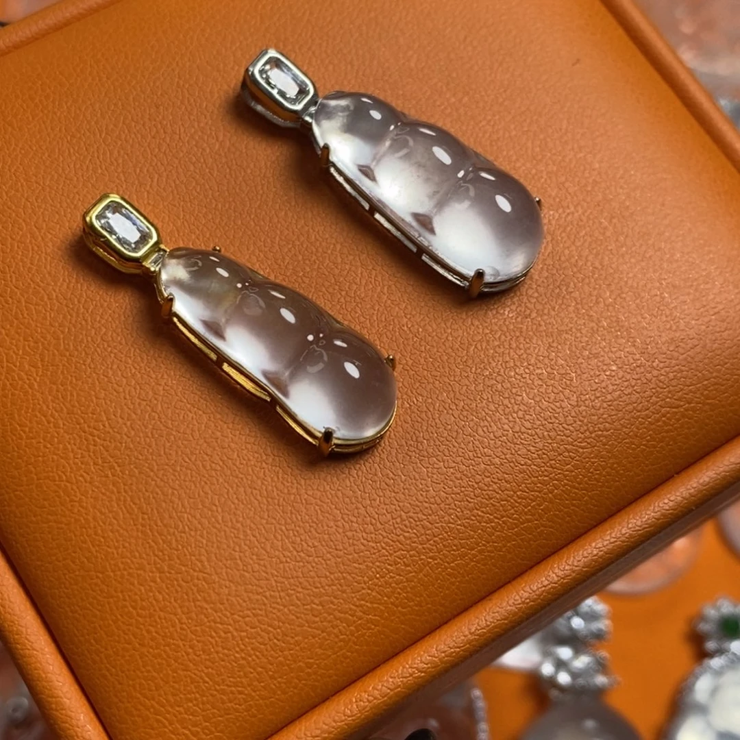 石英质玉福豆银S925镶嵌随机发一件