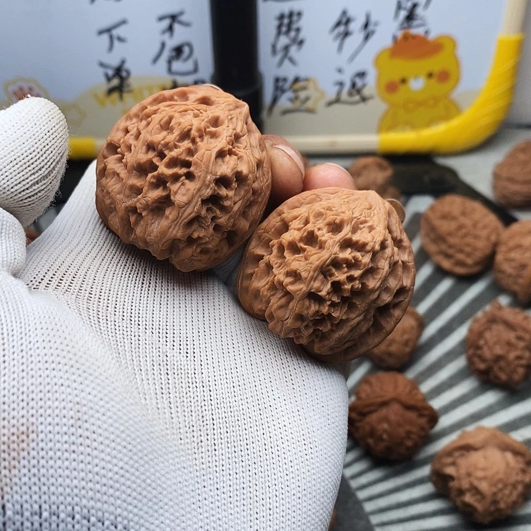 把件文玩核桃大**༠野牛