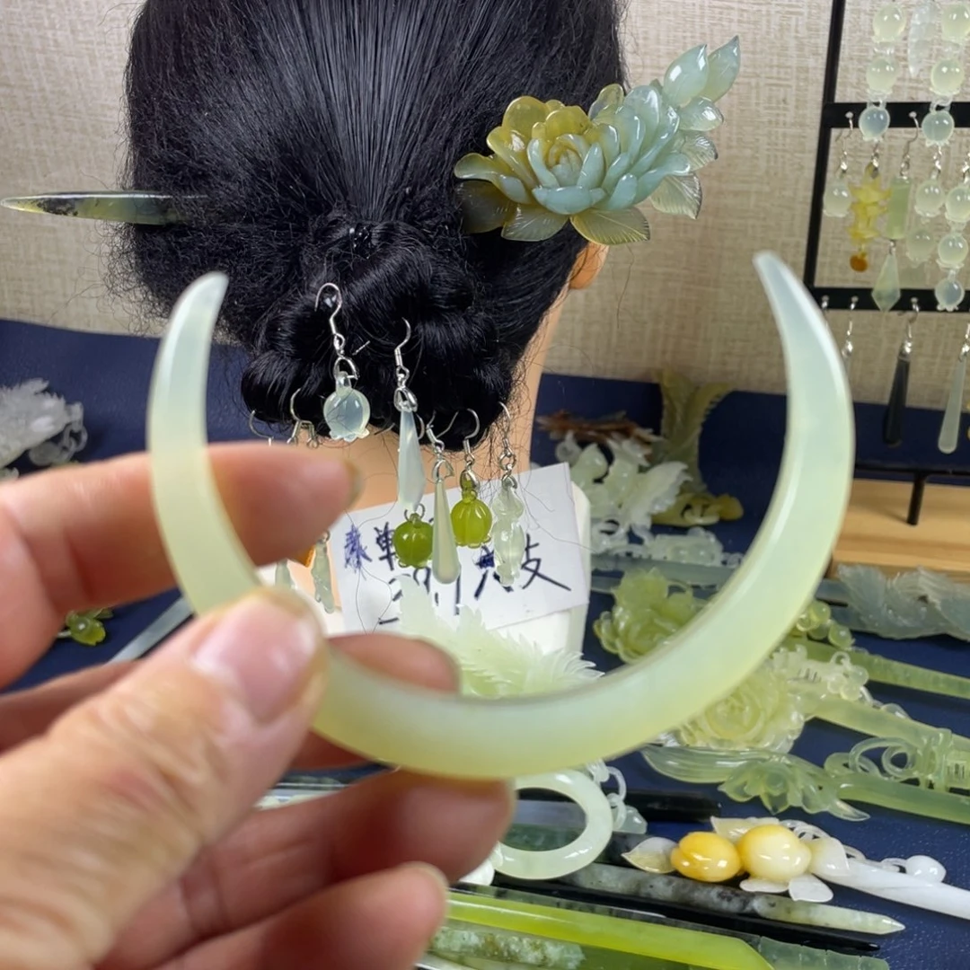 蛇纹石玉未镶嵌发饰