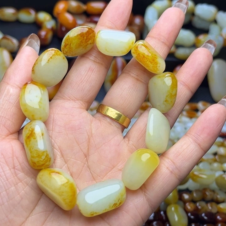 用***3和田玉未镶嵌手链