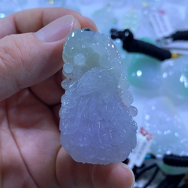 颈饰未镶嵌翡翠天然翡翠A货吊坠