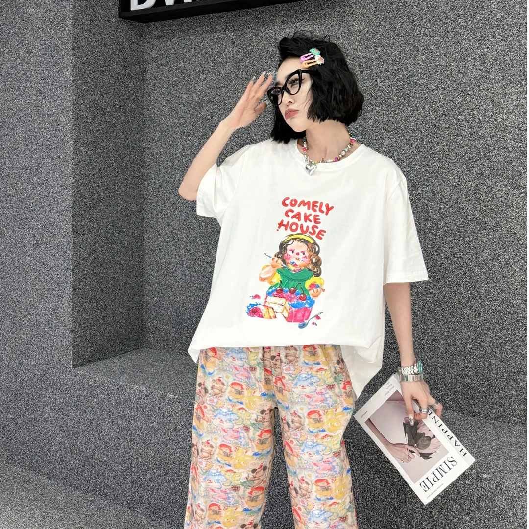 D7711油画卡通卷发美女套装