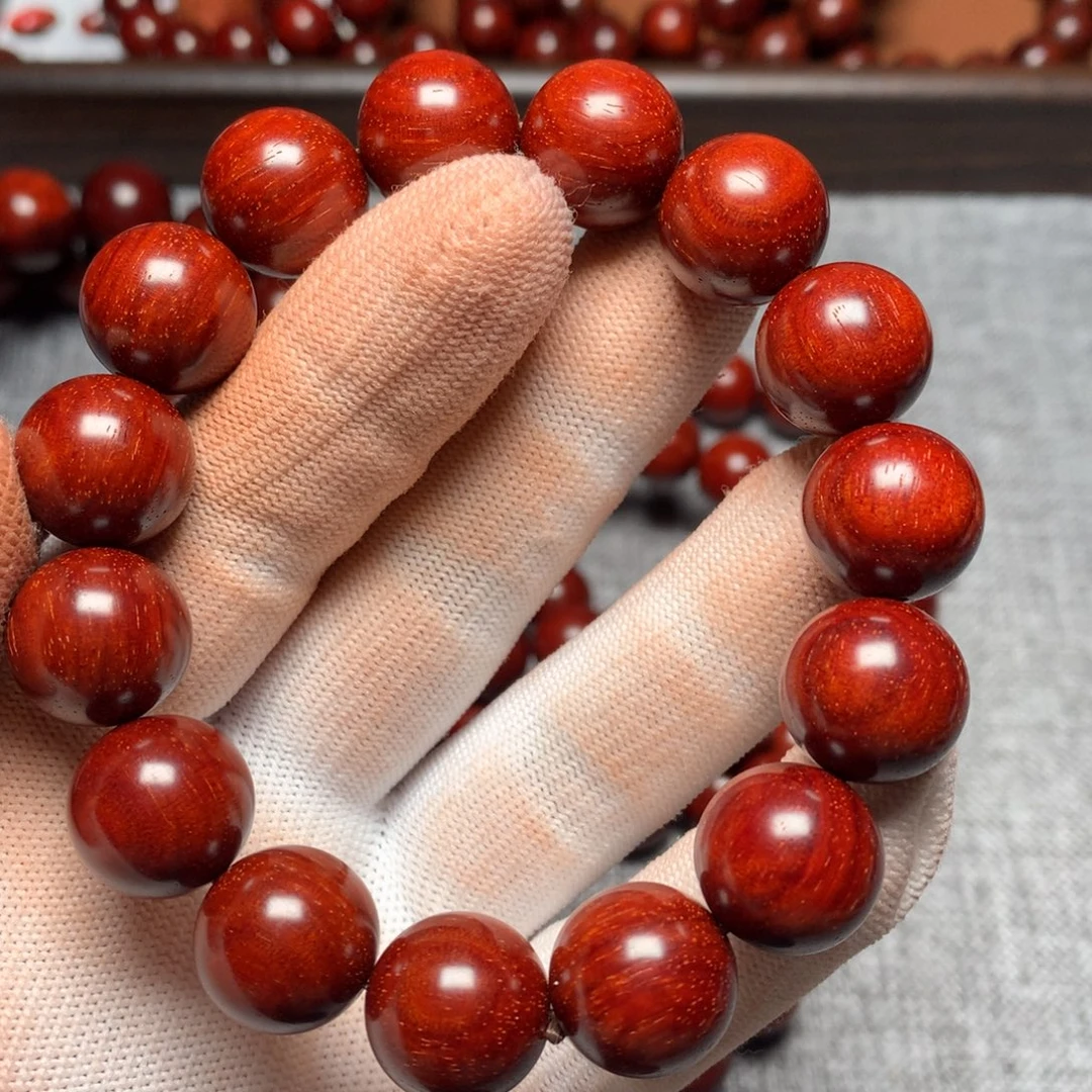 异***客小叶紫檀手串/手链1.5*15颗 鱼鳞金星鸡血红aaaaa无胶无蜡