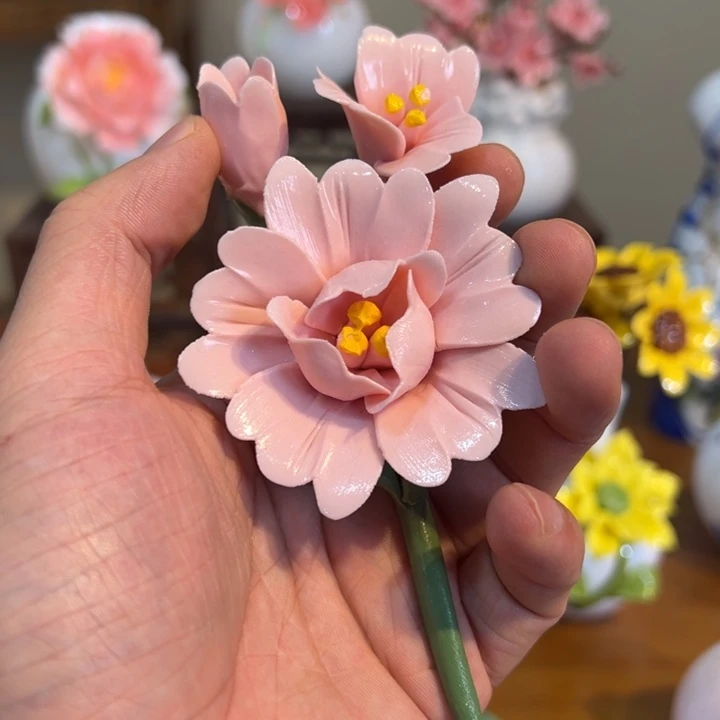 手工精致陶瓷摆件