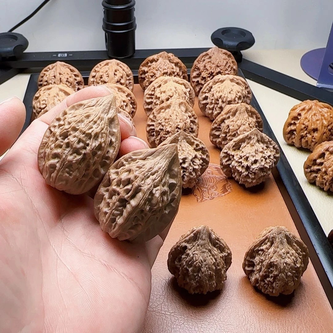 桃核吊坠全品33柳叶鸡心