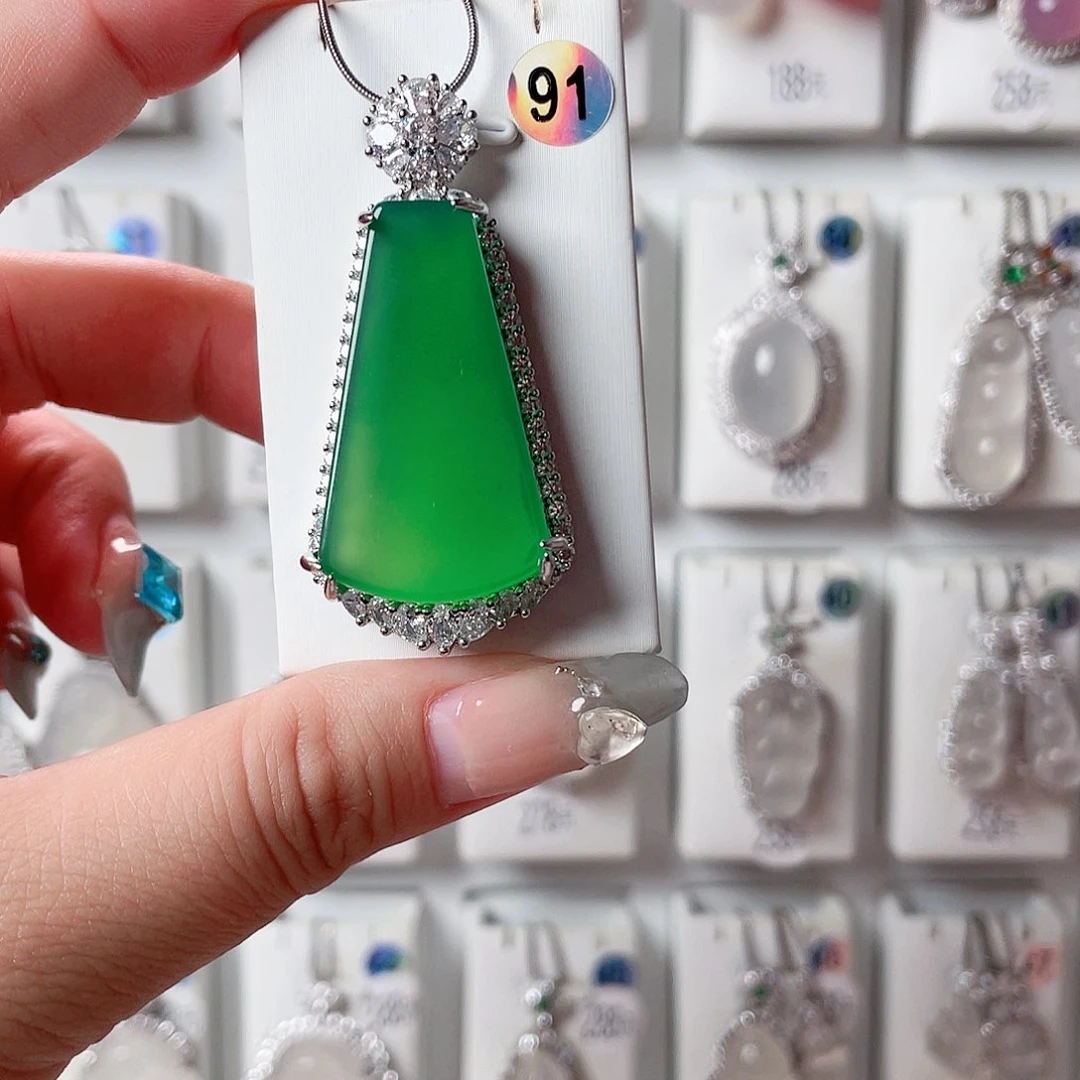 玛瑙/玉髓颈饰银S925镶嵌