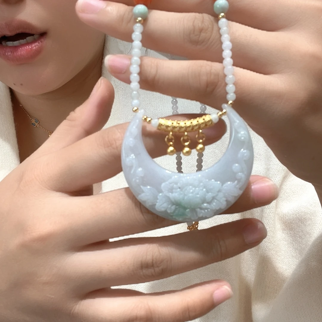 翡翠合金吊坠(赠链)国风