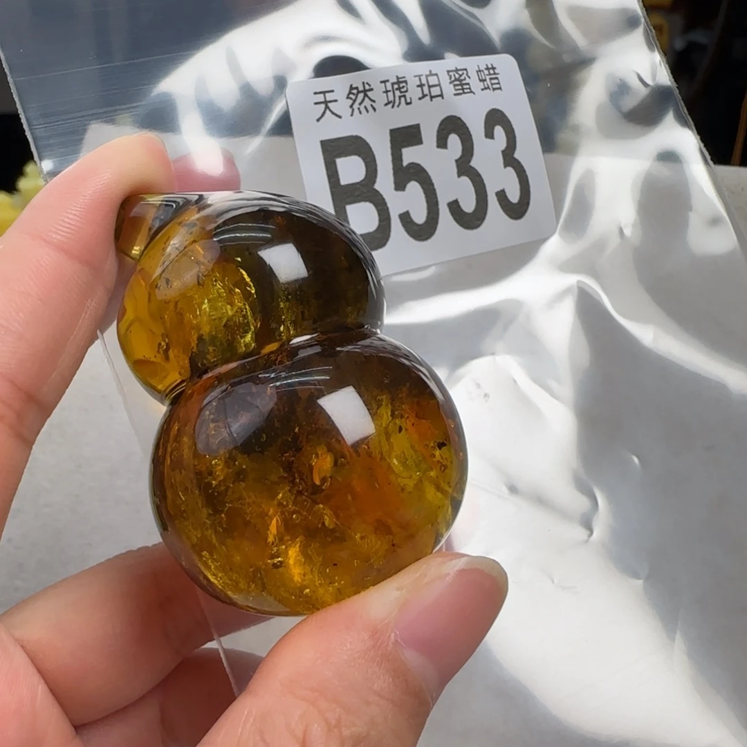 琥珀未镶嵌珠宝奇石