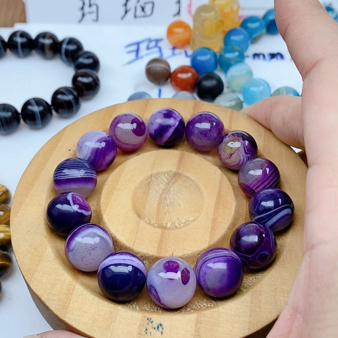 合金颈饰玛瑙/玉髓?**?