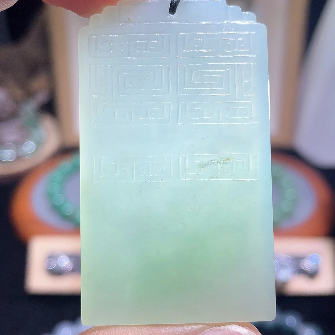 定制翡翠未镶嵌仿古牌