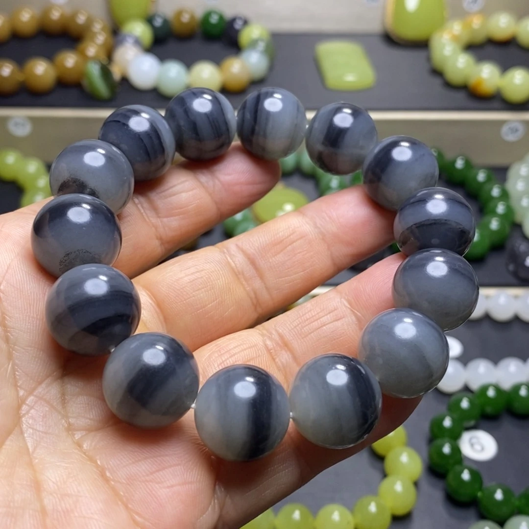 和田玉手串未镶嵌