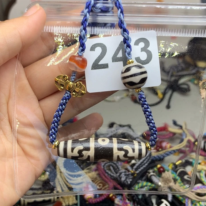 玛瑙/玉髓配饰未镶嵌