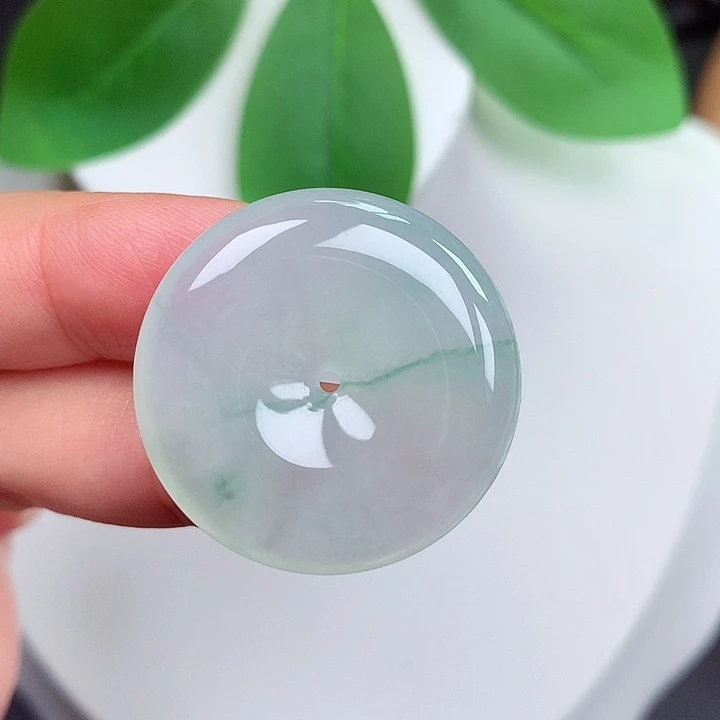 颈饰未镶嵌翡翠平安扣 28.2x6.2mm