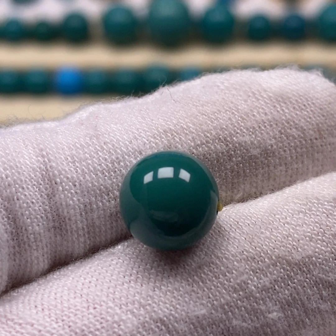 绿松石未镶嵌珠宝奇石9.8mm