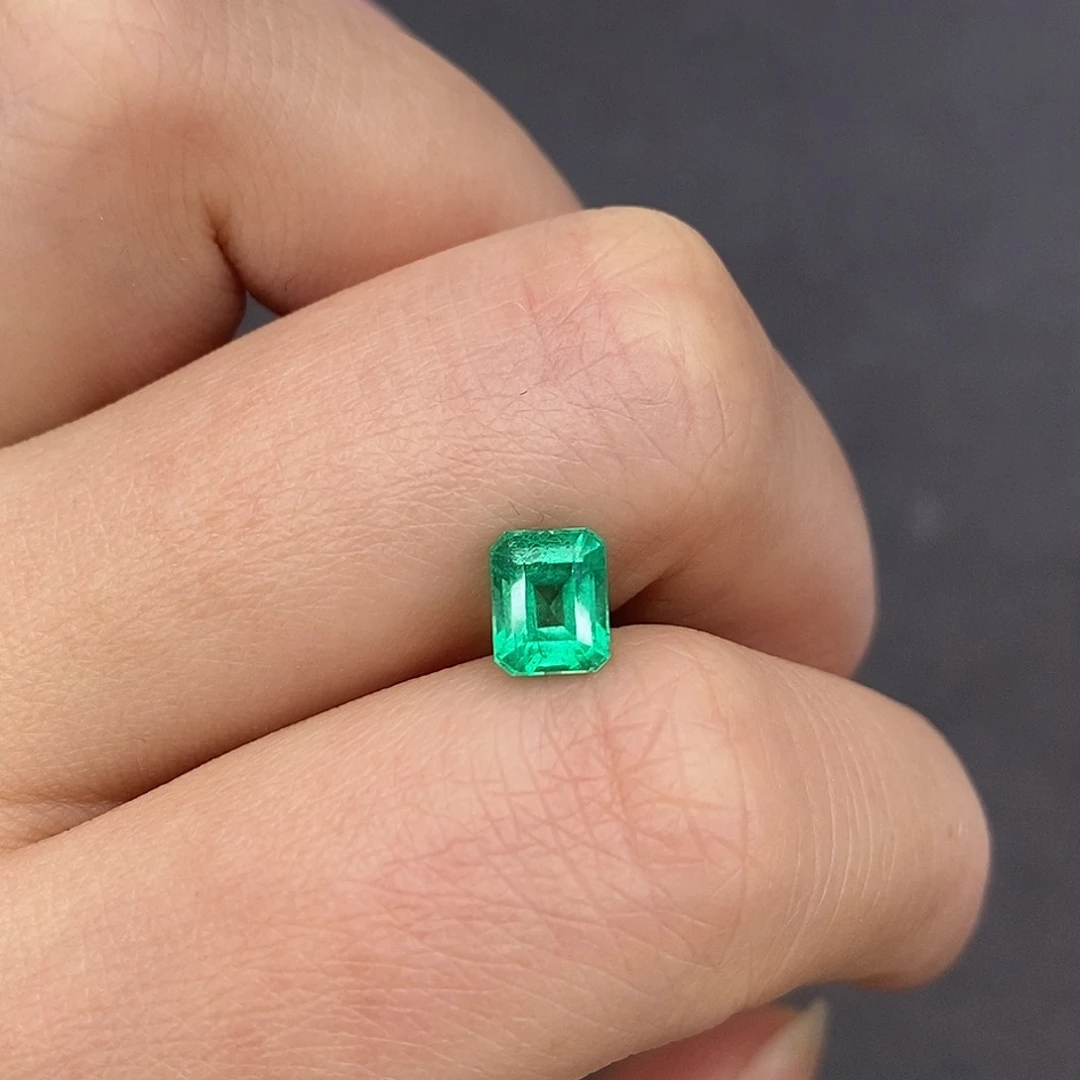 祖母绿裸石126ct裸石