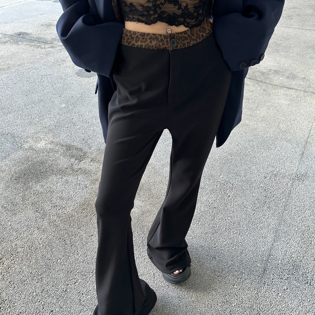 拼豹纹微喇裤女秋冬2025新款高腰显瘦垂感西装喇叭裤休闲裤马蹄裤
