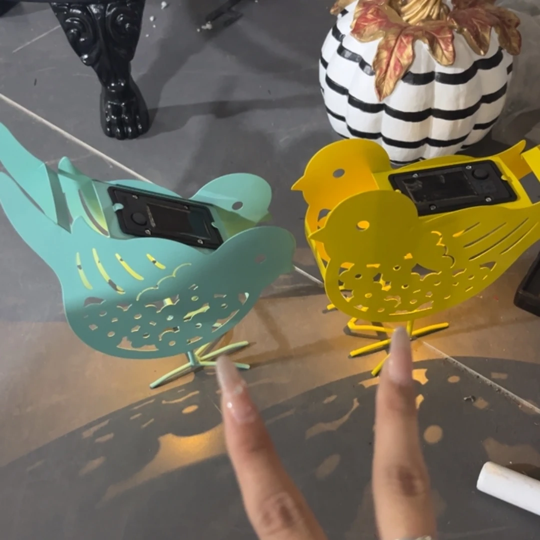 太阳能小鸟炸炸炸炸炸炸