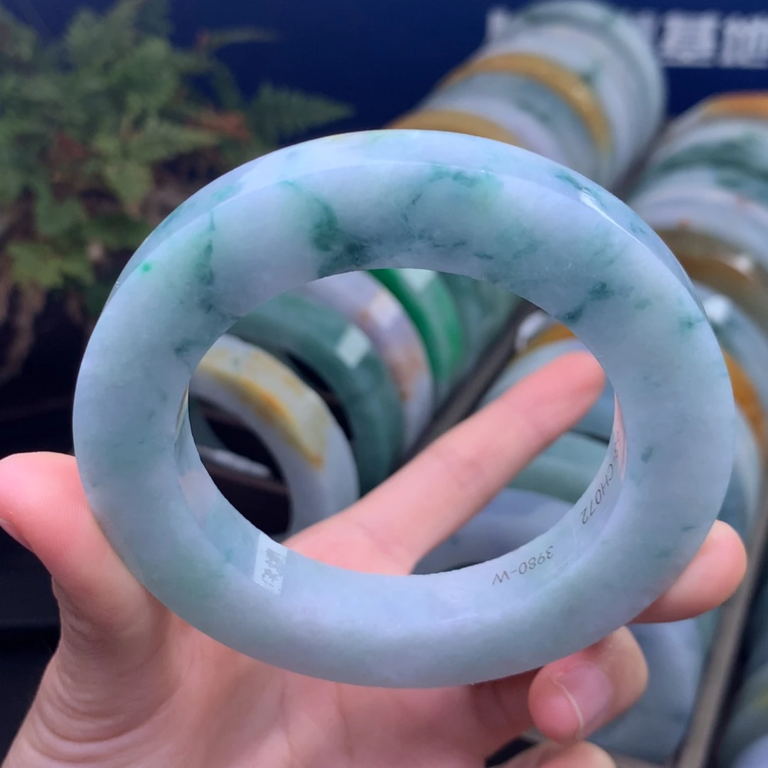 定制翡翠未镶嵌手镯定制不退不换